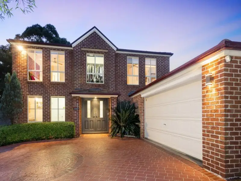 12 Bernard Place, Cherrybrook NSW 2126 Sold by Louis Carr West