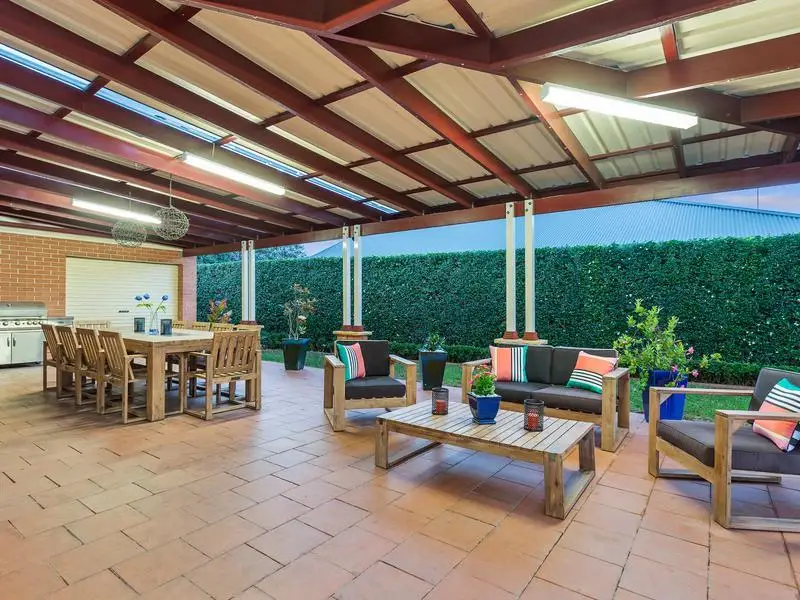 35 Adelphi Street, Rouse Hill NSW 2155 Sold by Louis Carr Castle Hill